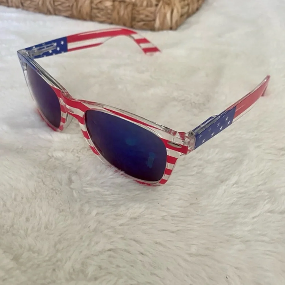 USA Glasses American Flag Wayfarer Blue Lens Sunglasses patriotic New